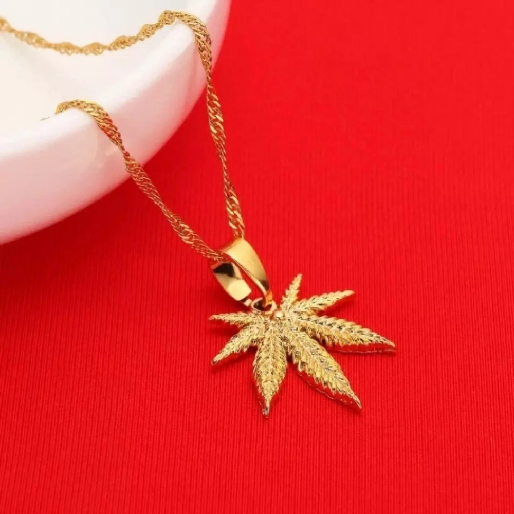 Leaf necklace
